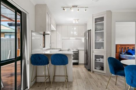 Photo of property in 32 Eastland Road, Flat Bush, Auckland, 2019