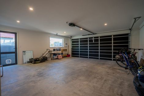 Photo of property in 40 Queen Street, Winton, 9720