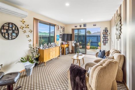 Photo of property in 39 Tyrone Street, Belfast, Christchurch, 8051