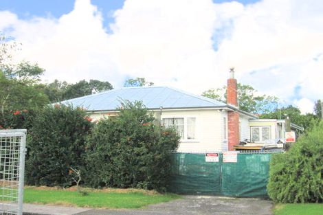 Photo of property in 21 Lavelle Road, Henderson, Auckland, 0612