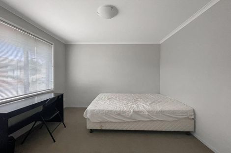 Photo of property in 5/240 Old Farm Road, Hillcrest, Hamilton, 3216