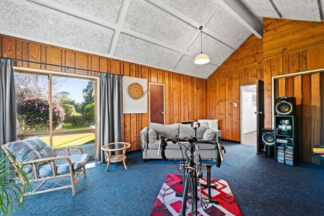 Photo of property in 15 Quin Crescent, Hawera, 4610