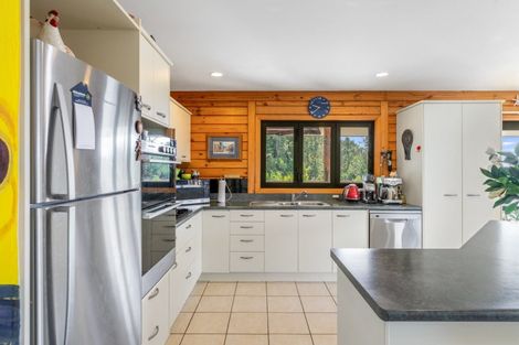 Photo of property in 103 Main Sh25 Road, Tairua, 3508