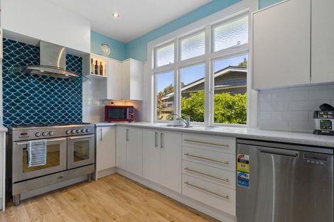 Photo of property in 40 North Parade, Richmond, Christchurch, 8013