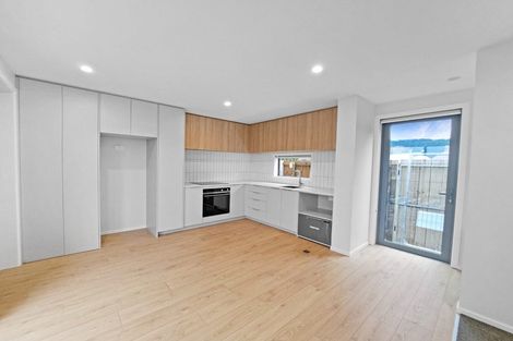 Photo of property in 9/16 Sladden Street, Naenae, Lower Hutt, 5011