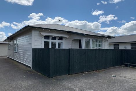 Photo of property in 3/45 Manson Street, Terrace End, Palmerston North, 4410