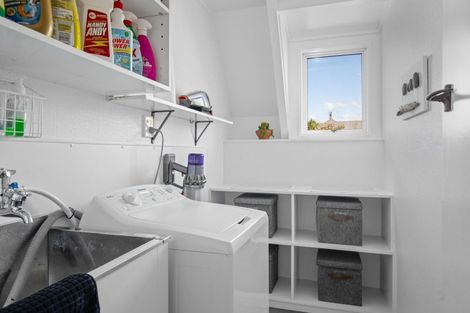 Photo of property in 20 Orchard Street, Clyde, 9330