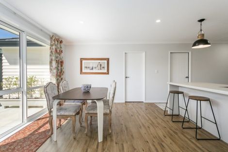 Photo of property in 27 Aparima Place, Awatoto, Napier, 4110