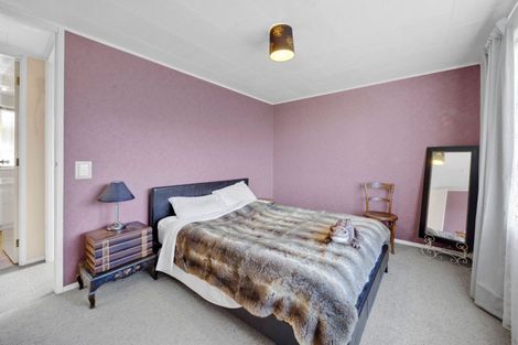 Photo of property in 77 Patu-kukupa Street, Manaia, 4612