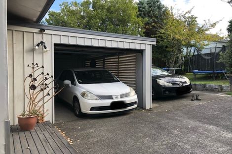 Photo of property in 1/32 Knightsbridge Drive, Forrest Hill, Auckland, 0620