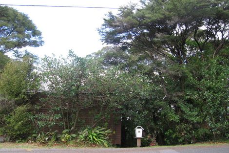 Photo of property in 73 Takahe Road, Titirangi, Auckland, 0604