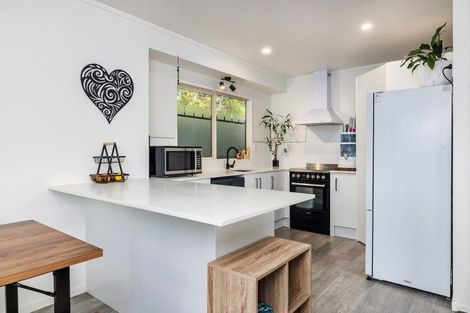 Photo of property in 38a Jacaranda Place, Kerikeri, 0230