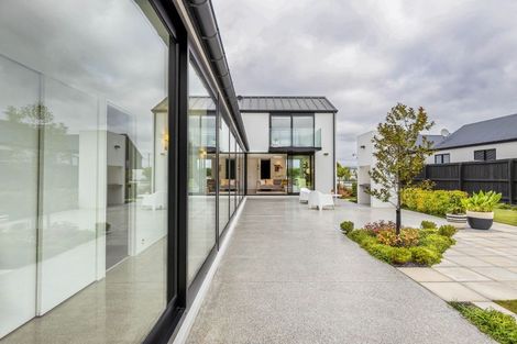 Photo of property in 44 Bluestone Drive, Parklands, Christchurch, 8083