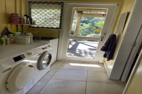 Photo of property in 27 Reynolds Place, Torbay, Auckland, 0630