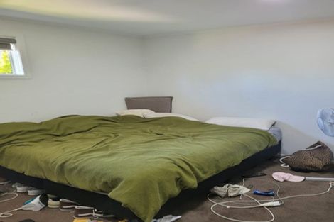 Photo of property in 21 Dundale Avenue, Blockhouse Bay, Auckland, 0600