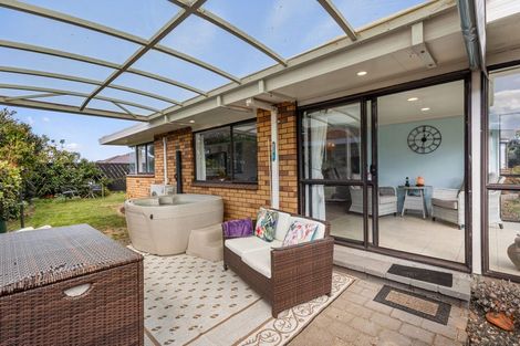 Photo of property in 5 Acacia Court, Mount Maunganui, 3116