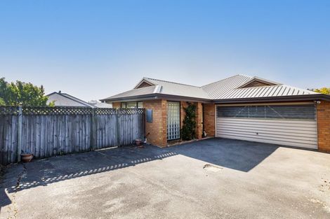 Photo of property in 112 Harewood Road, Papanui, Christchurch, 8053