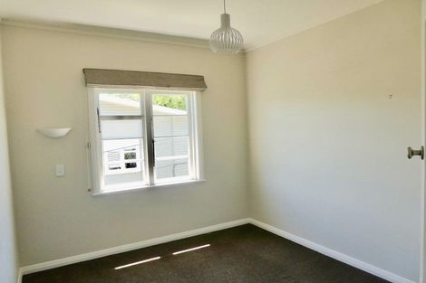 Photo of property in 72 Cashmere Avenue, Khandallah, Wellington, 6035