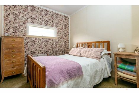 Photo of property in 32 Augustine Street, Waimate, 7924