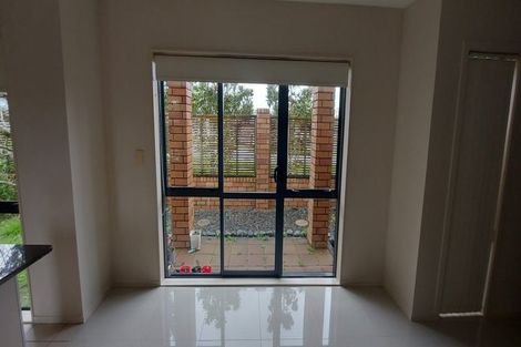 Photo of property in Hibiscus Garden, 1 Lavender Garden Lane, Oteha, Auckland, 0632