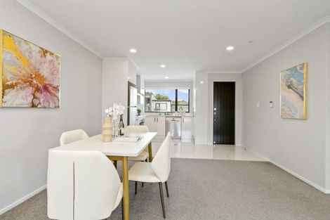 Photo of property in 23b Poruru Close, Papakura, 2110