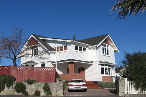 Photo of property in 18 Lincoln Road, Bluff Hill, Napier, 4110