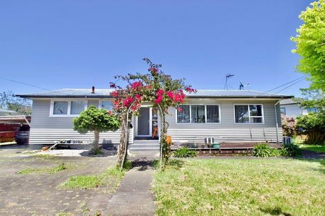 Photo of property in 2/12 Olive Crescent, Papatoetoe, Auckland, 2025