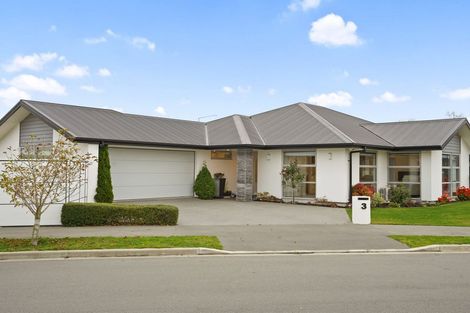 Photo of property in 3 Atap Place, Northwood, Christchurch, 8051