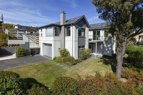 Photo of property in 17 Cornwall Street, Vauxhall, Dunedin, 9013