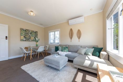 Photo of property in 379b West Coast Road, Glen Eden, Auckland, 0602