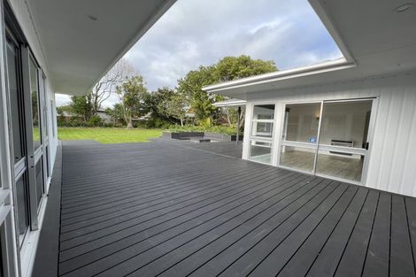 Photo of property in 10 Karina Terrace, Roslyn, Palmerston North, 4414