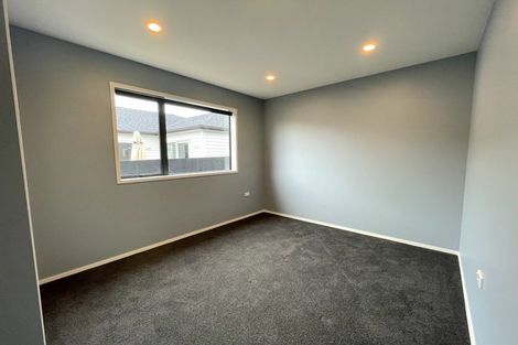 Photo of property in 10 Patrick Rice Drive, Swanson, Auckland, 0614