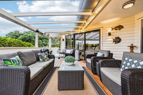 Photo of property in 1 Bella Vista Drive, Gulf Harbour, Whangaparaoa, 0930