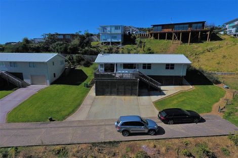 Photo of property in 18 Taranga Road, Langs Beach, Waipu, 0582