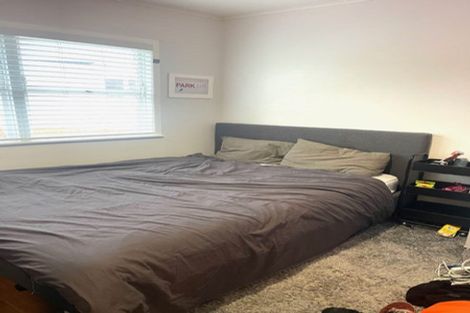 Photo of property in 10 Fordham Street, Beach Haven, Auckland, 0626