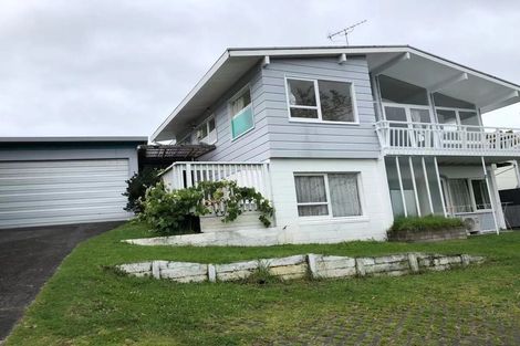 Photo of property in 6 Eban Avenue, Hillcrest, Auckland, 0627