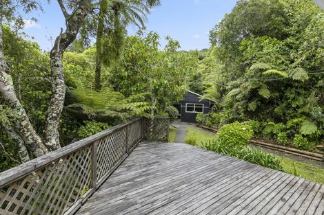 Photo of property in 156 Miromiro Road, Normandale, Lower Hutt, 5010