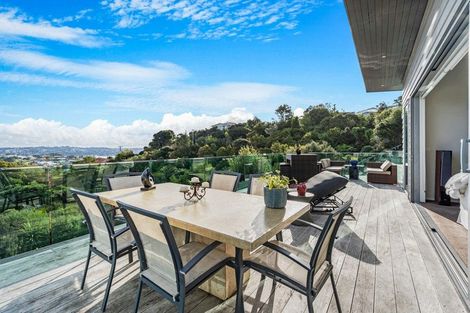 Photo of property in 87 Roberts Road, Matakatia, Whangaparaoa, 0930