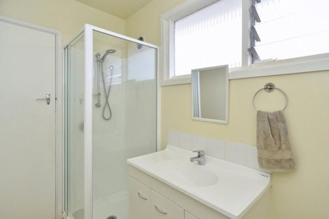 Photo of property in 1/49 Winters Road, Redwood, Christchurch, 8051