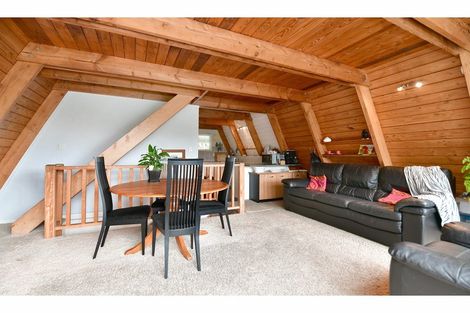 Photo of property in 10a Win Grove, Hatfields Beach, Orewa, 0931