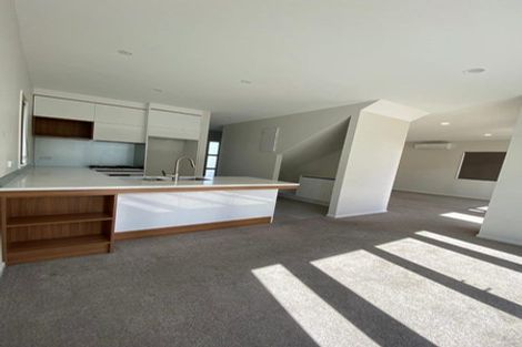 Photo of property in 26 Warbler Crescent, Papakura, 2110