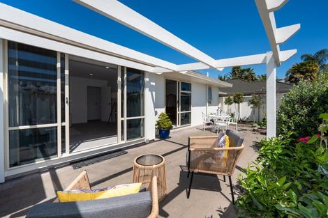 Photo of property in 12a Lucknow Road, Havelock North, 4130