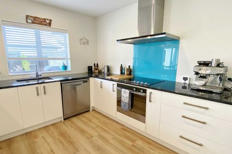 Photo of property in 118 Metehau Street, Marshland, Christchurch, 8083