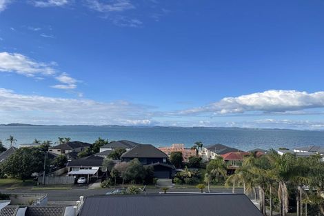 Photo of property in 13a Rogers Avenue, Eastern Beach, Auckland, 2012