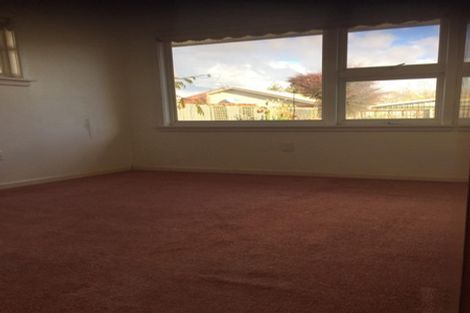 Photo of property in 3 Burnside Crescent, Burnside, Christchurch, 8053