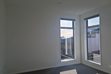 Photo of property in 2/173 Edgeware Road, Edgeware, Christchurch, 8013