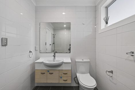 Photo of property in 7 Victor Street, Hurdon, New Plymouth, 4310