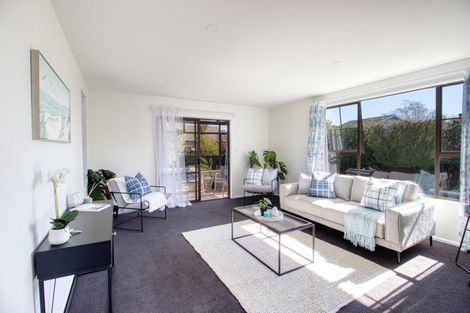 Photo of property in 2/10 Montclare Avenue, Ilam, Christchurch, 8041