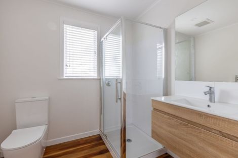 Photo of property in 70 Hillcrest Avenue, Hillcrest, Auckland, 0627