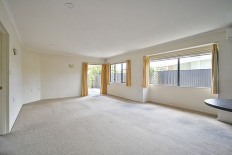 Photo of property in 1420b Karamu Road North, Mayfair, Hastings, 4122
